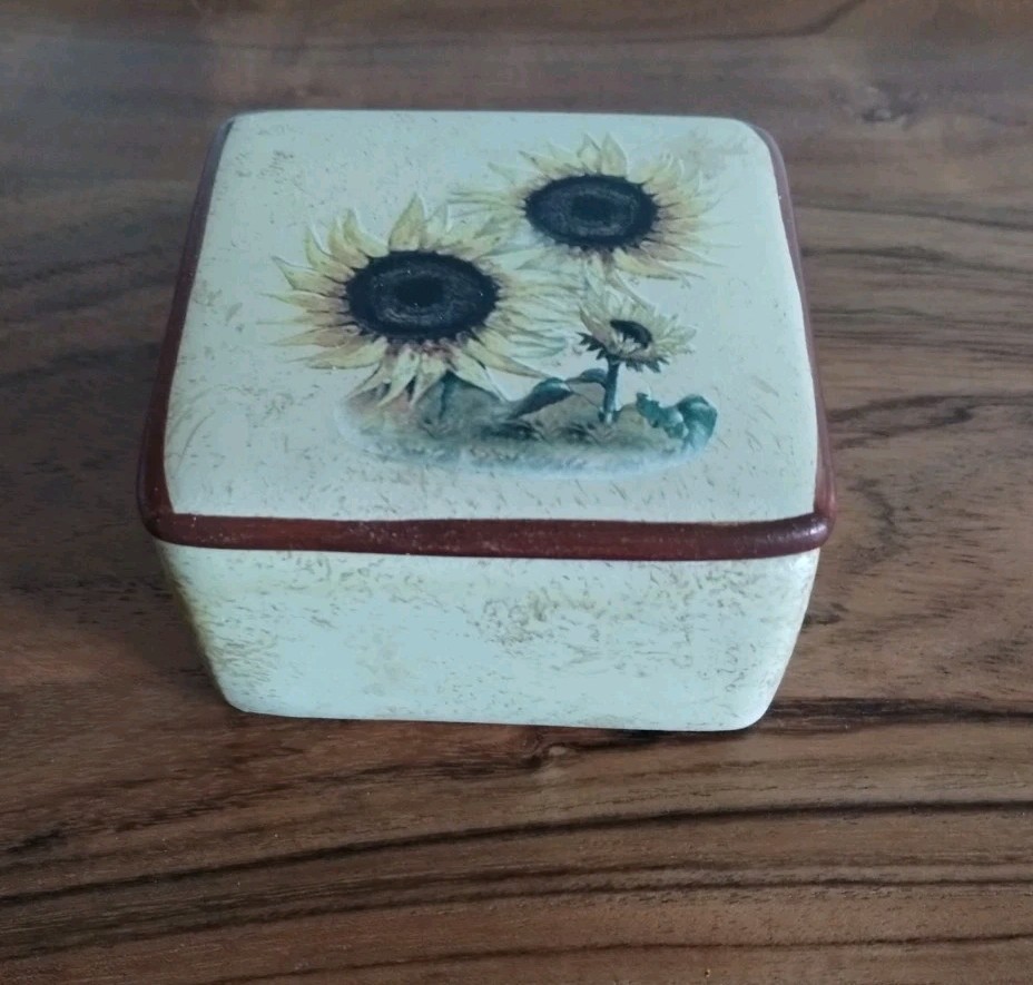 Picture 2 of 5