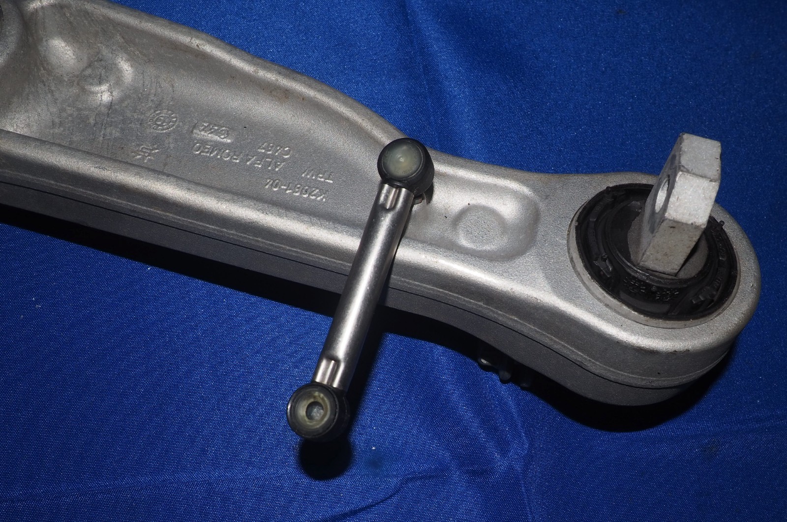2022-2026 Maserati MC20 MCPura Left Front Lower Axle Control Arm 1500 Miles OEM