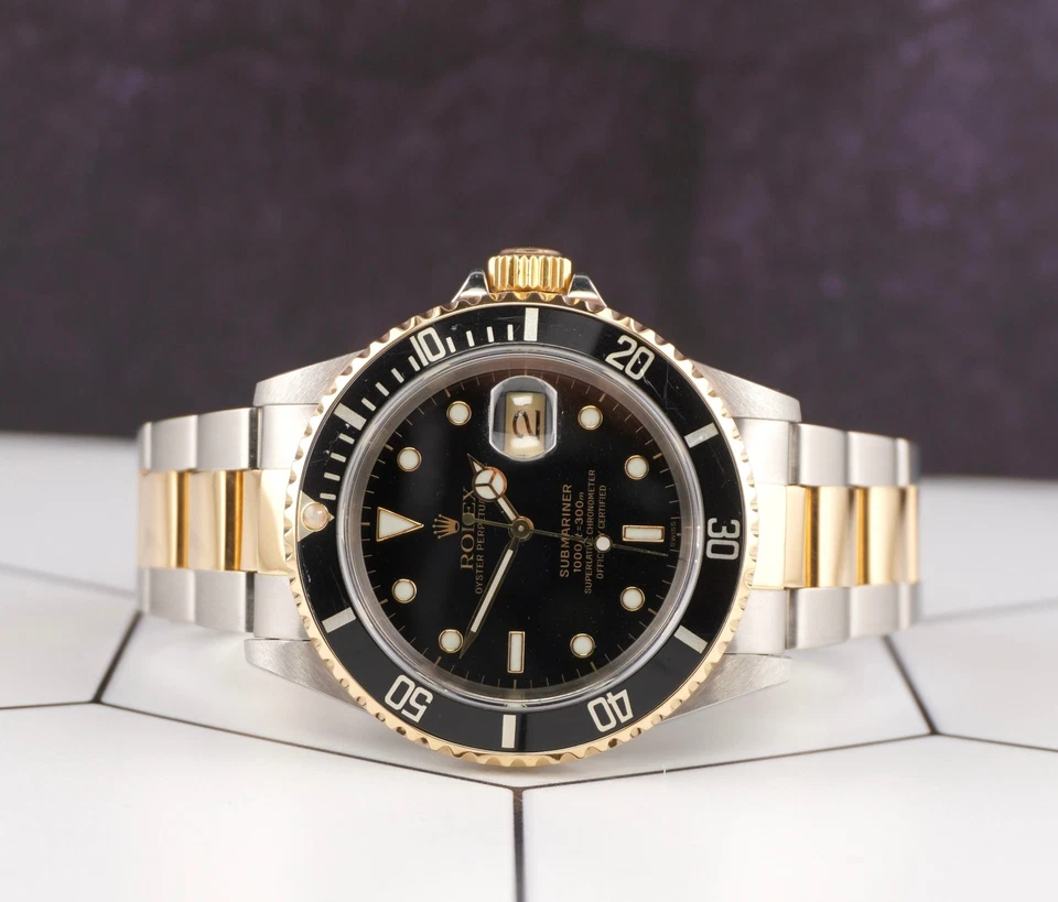 Rolex Submariner Datum 40mm 18k Gelbgold & Stahl Schwarzes Zifferblatt Auster - Bild 2 von 4
