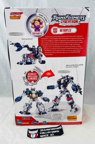 Transformers Cybertron RID Leader Class Metroplex MISB - Picture 2 of 2