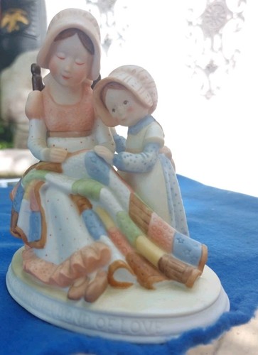 Vintage Holly Hobbie Designer Collection Mothers Love Figurine - Picture 5 of 13
