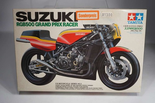 vintage Tamiya Suzuki RGB500 Grand Prix Racer Kit - Scale 1:12