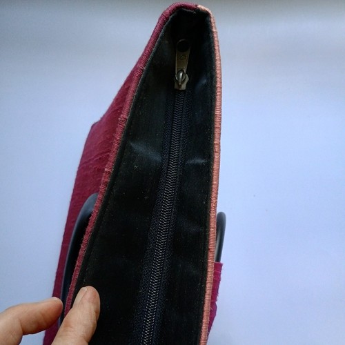 Silk Pink Red Rectangle Handbag Pocketbook w/Circle Handles  Cambodia - Picture 5 of 6