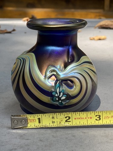 Herb A Thomas HAT Art Glass Cabinet Vase - Picture 14 of 14