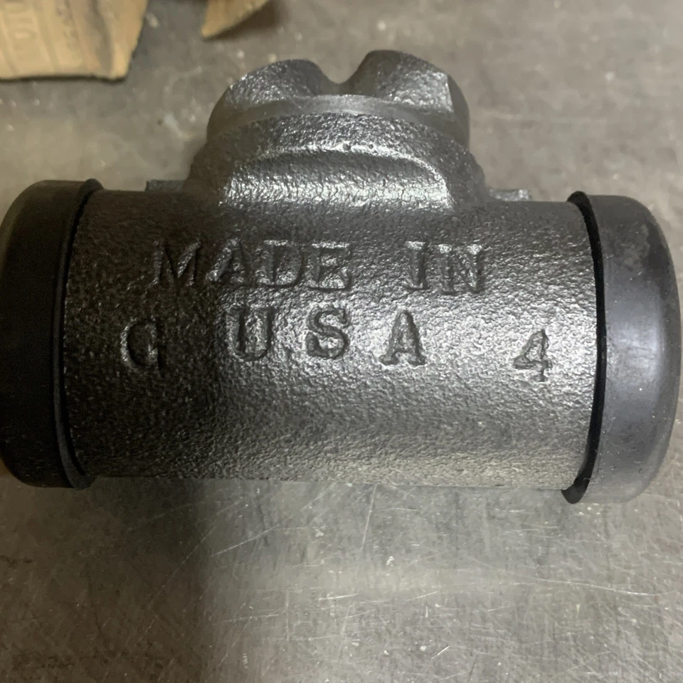 Jeep Willys 1966-1971, Jeepster Commando, CJ-5, CJ-6 cilindro de rueda 938115 Foto 3 de 3