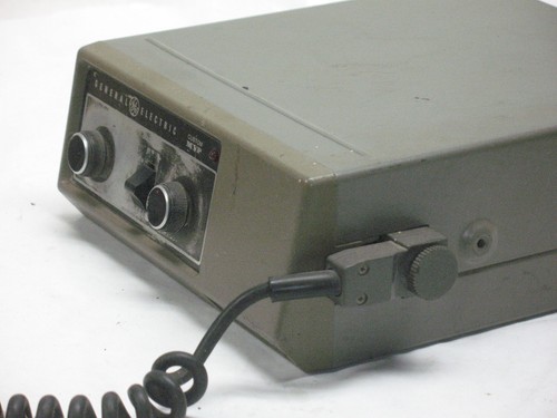 General Electric Custom MVP CT56FAU66A Transceiver with GE Shure Mic 19C320270G1 - Picture 7 of 7