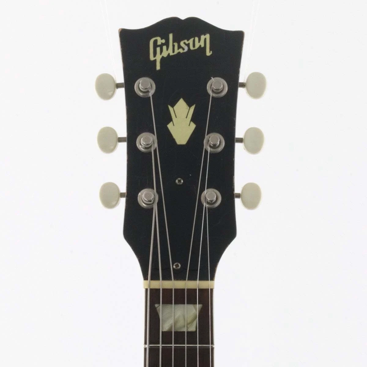 Gibson CF-100E Vintage Sunburst Usado 1951 con Seguimiento