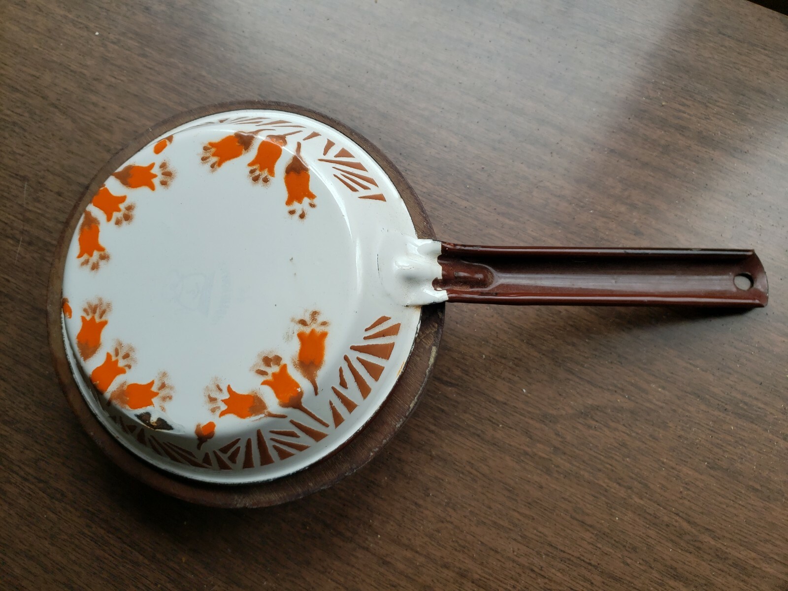 Picture 2 of 8