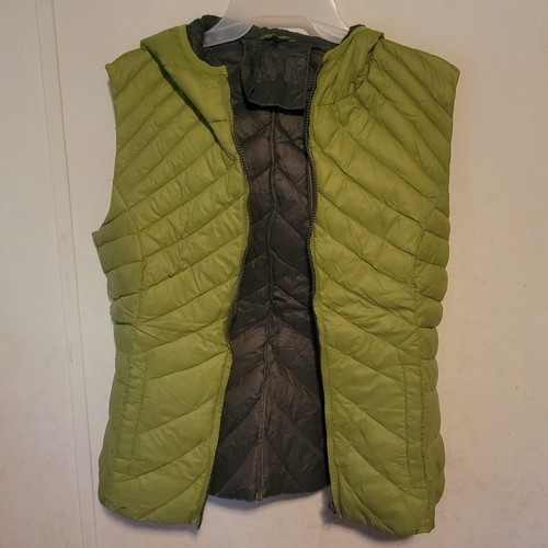 Womens Olive Green Lightweight Hooded Puffer Vest SMALL STAIN PHOTOED - Picture 1 of 8