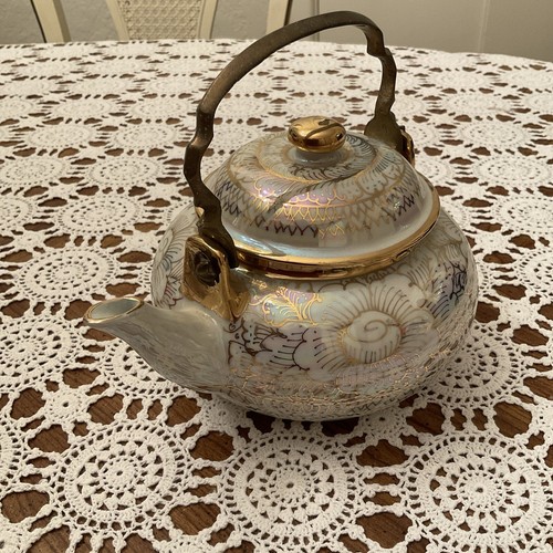 Hand Painted In Jordan -Teapot  With Brass Handle - - Picture 11 of 12