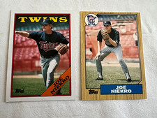 (2) JOE NIEKRO BASEBALL CARDS-1987 TOPPS TRADED #89T-1988 TOPPS #473
