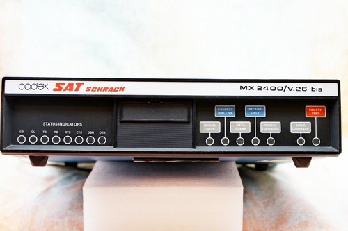 Modem Codex Corporation MX 2400 1981 2400bps très rare pour collection - Photo 3/13