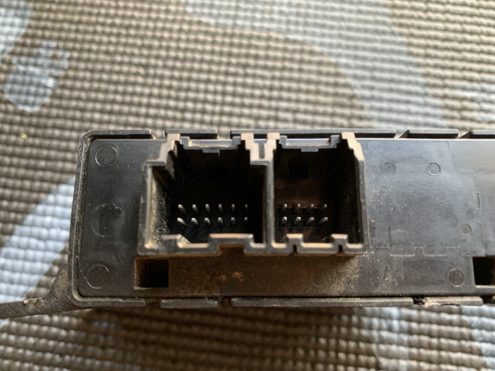 Picture 4 of 5