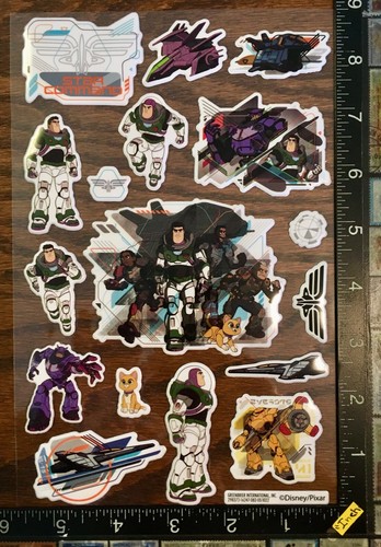 LIGHTYEAR VON DISNEY-PIXAR, EIN BLATT SCHÖNE BAUSCHIGE AUFKLEBER #TOYSTORY04 - Bild 1 von 2