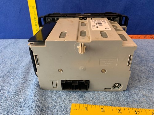 GM 25941139 Chevrolet GMC Buick Radio AM/FM MP3 CD Player - Picture 8 of 12