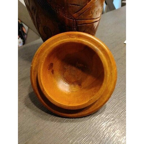 BEAUTIFUL ARTISAN HAND TURNED & CARVED WOOD JAR - Picture 6 of 8
