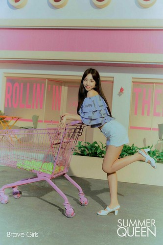 BRAVE GIRLS SUMMER QUEEN Album 2 Ver SET 2CD+2 Photo Book+4ea Card+2 Sticker - Bild 4 von 13