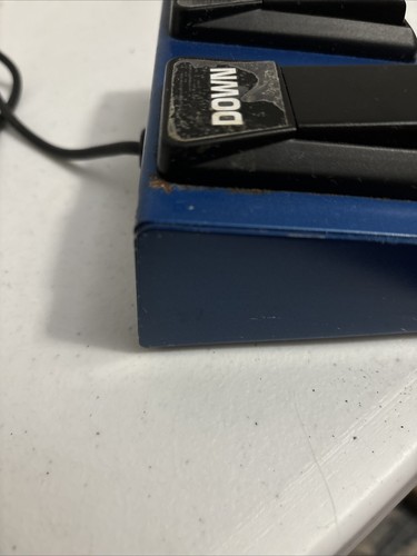 Behringer FS112V DUAL FOOTSWITCH GITARRENPEDAL UP DOWN SCHALTER - Bild 5 von 9