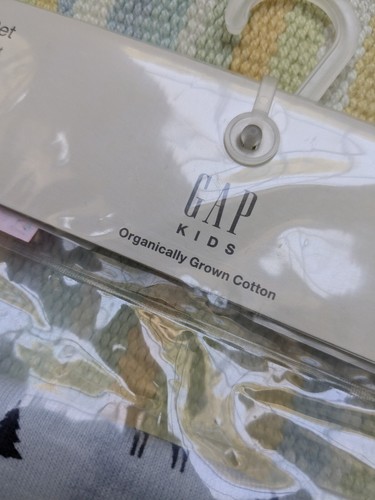 ⭐ NEW NWT GAP Kids snowflake ❄️ winter print pajamas size 6 - Picture 5 of 6