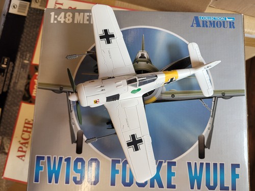 Colección Armadura 98045 / B11B228 FW-190 Luftwaffe 1/JG54 "Quax Schnorrer" 1:48 - Imagen 2 de 4