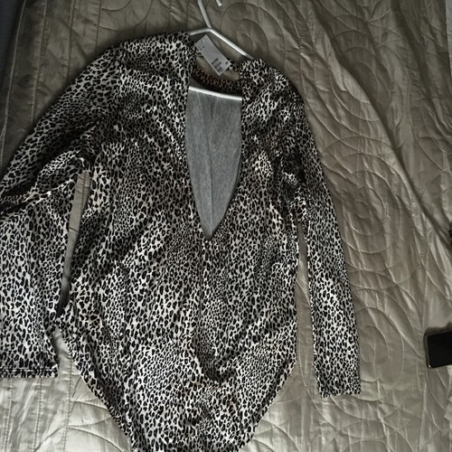 Large Leopard Print velour long sleeve Bodysuit 4XL BNWT divided H&M - Picture 9 of 13