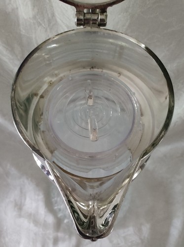 Vintage Sculpted 14" Glass Pitcher Decanter Silver Plated Carafe Ice Insert Wine - Picture 11 of 16