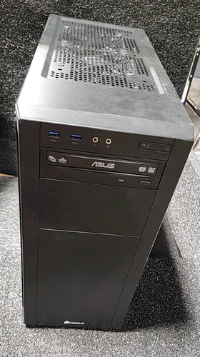 Corsair Tower with Gigabyte GA-Z97X-UD5H system board and 750@ PSU