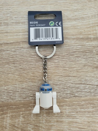 LEGO STAR WARS R2-D2 KEYCHAIN 851316 - NEW WITH TAGS - Picture 3 of 4