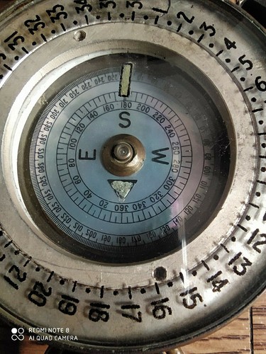 Rare vintage T.G. Co Ltd Mother of Pearl dial brass compass London 1942 (WWII). - Picture 12 of 12