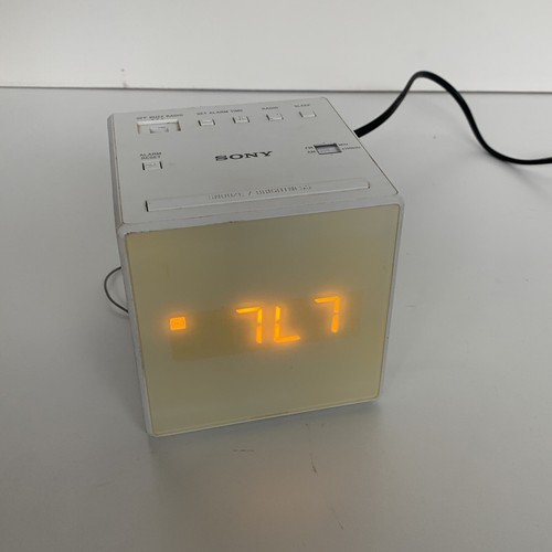 Radiowecker SONY ICF-C1 Cube weiß AM/FM Radio funktionsfähig - Bild 9 von 10