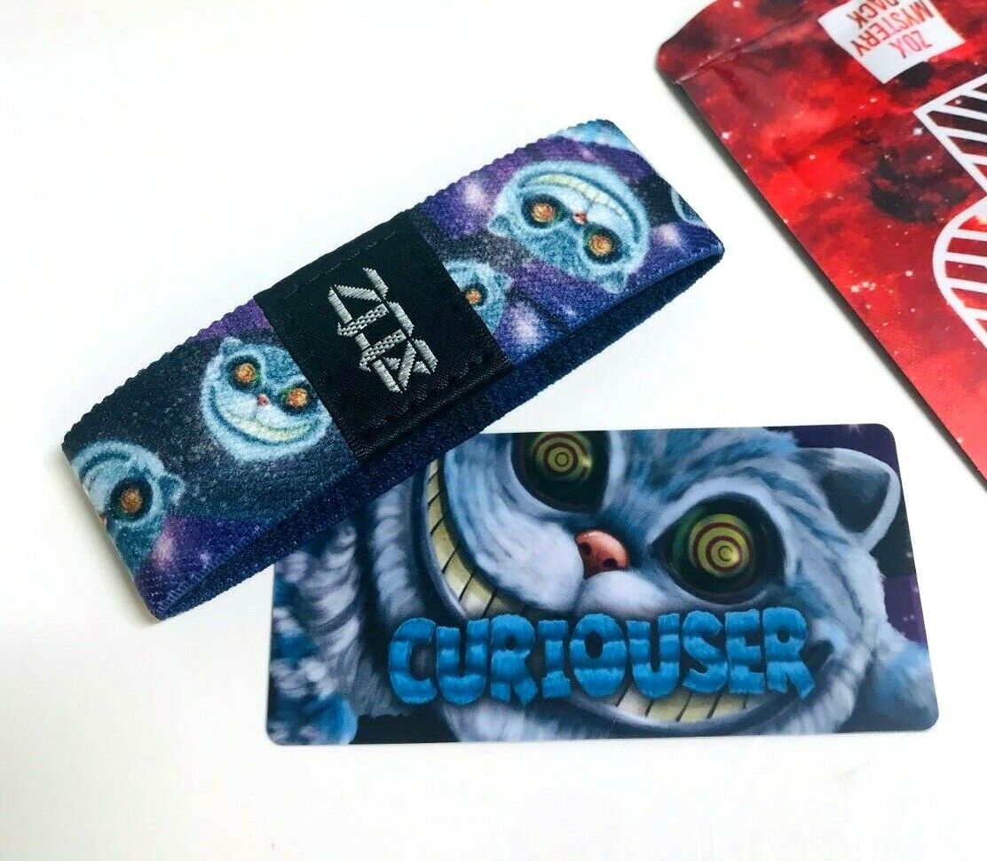 ZOX *CURIOUSER** Silver Strap med Wristband w/Card New Mystery Pack Cheshire cat