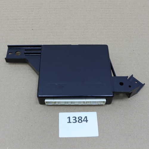 Toyota Sienna 2014 OEM AC Air Conditioner Amplifier Control Module 88650-08190 - Picture 4 of 6