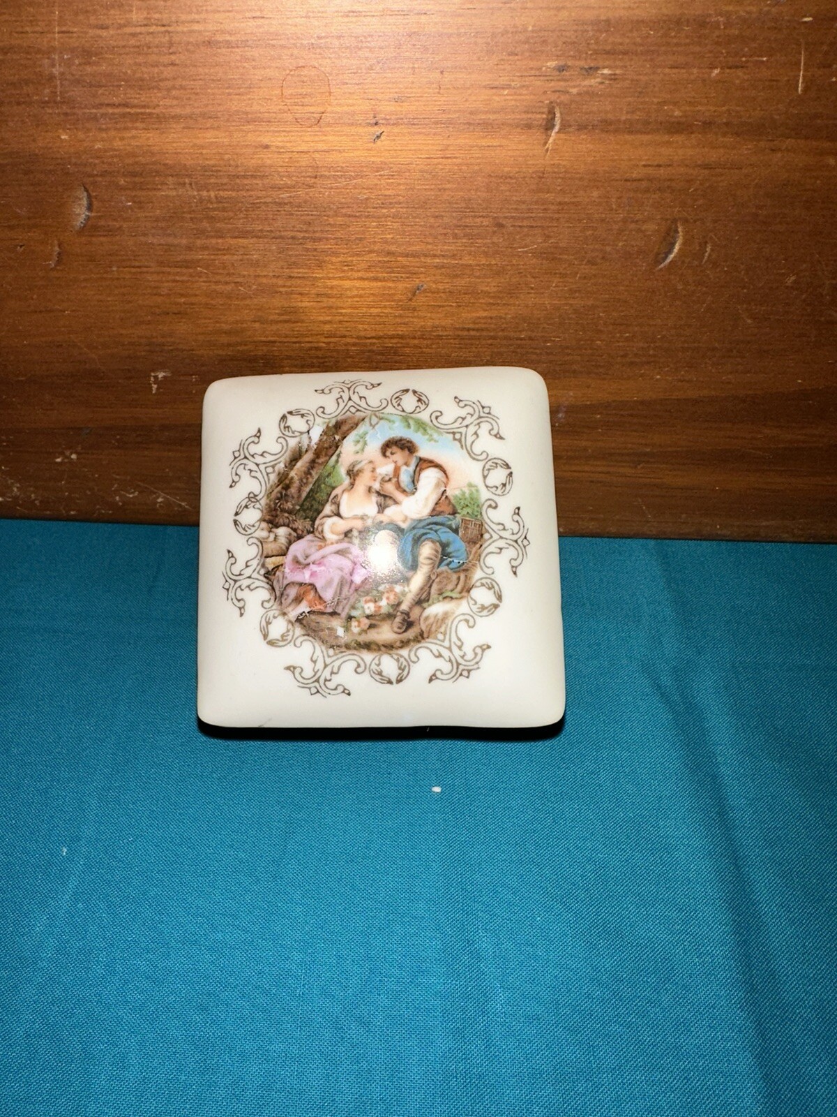 Picture 2 of 8