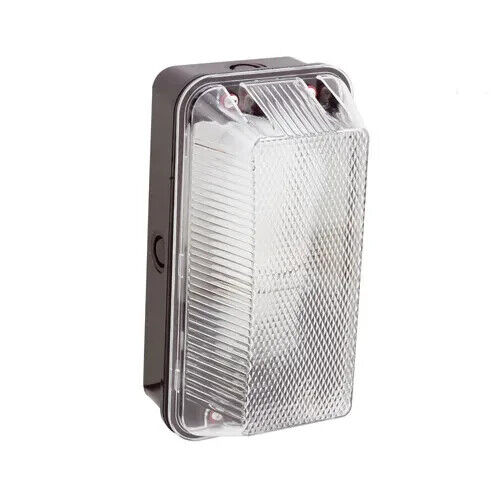 BG Outdoor Bulkhead 100 Watt Polycarbonate Anti-Vandal Wall Light Fitting IP65 - Afbeelding 1 van 1