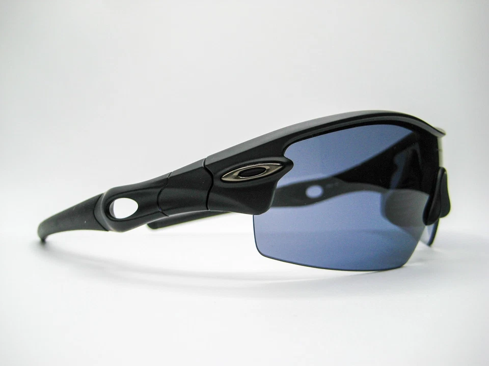 全新 正品 Oakley 太阳镜 Radar Pitch 09-676 哑光 黑色/灰色 — 第 3/4 张图片