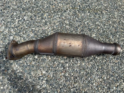 ASTON MARTIN VANTAGE V8 Catalytic Converter BG33-5E211-AA Right - Picture 2 of 2