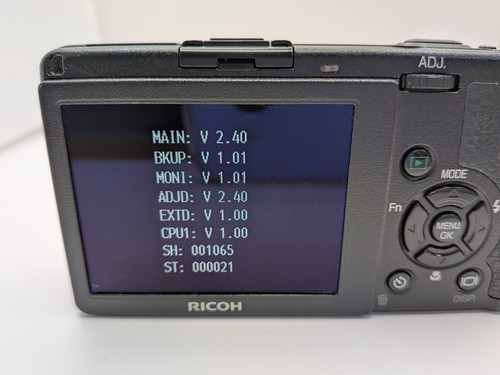 Shots 1065 [MINT+ in Box] RICOH GR DIGITAL II 10.1MP Digital Camera From JAPAN - Picture 2 of 24