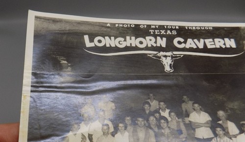 Foto de recuerdo vintage de la caverna Longhorn 8x10 blanco y negro años 60 State Park Burnet TX - Imagen 9 de 10