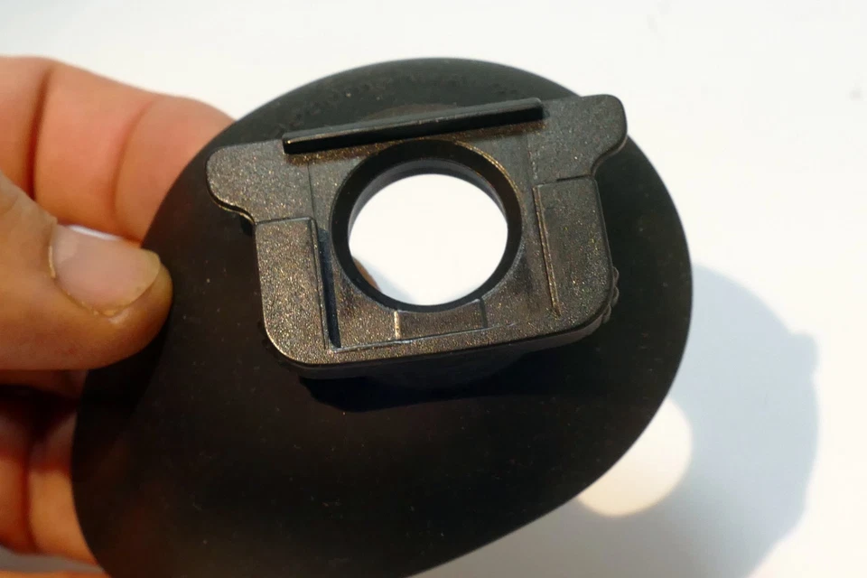 25mm Hoodman Rubber eye cup large size for Canon EOS EF cameras - large - Image 4 of 4