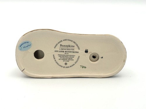 Royal Doulton DB238 On Line Bunnykins Fifure No Box - Picture 2 of 5