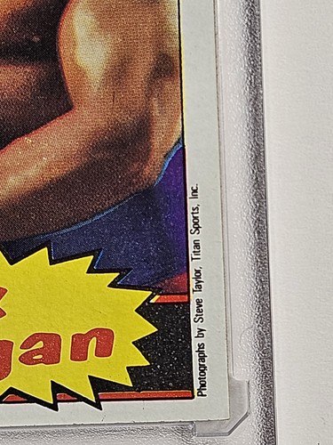 1985 Topps #1 Hulk Hogan Rookie Blue Background WWF Wrestling 🔥 RIP Grade - Picture 3 of 5