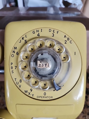 Yellow wall mount Rotary Phone side hanger GE Bell Systems 60s **untested** - Picture 2 of 11