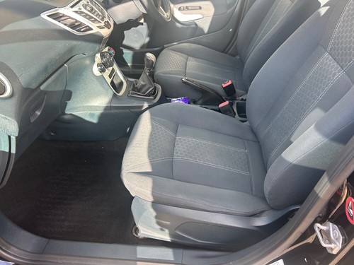 2011 Ford Fiesta 1.4 Zetec 5dr HATCHBACK Petrol Manual - Picture 11 of 15