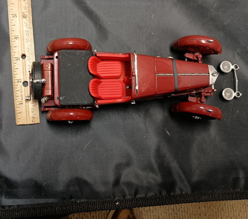 Signature Models 1:18 diecast 1934 Aston Martin Car - Parts/Repairs - Picture 12 of 12