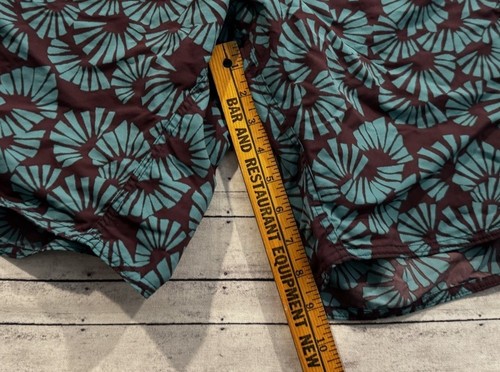 PATAGONIA Mens Board Short Sz 35 Geometric Print Zip Pocket Unlined Hybrid Swim - Picture 12 of 16
