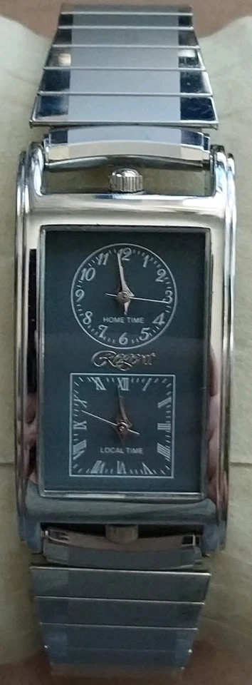 Regent Dual Dial Quartz Watch Stainless Steel Band New Battery - Image 2 of 4