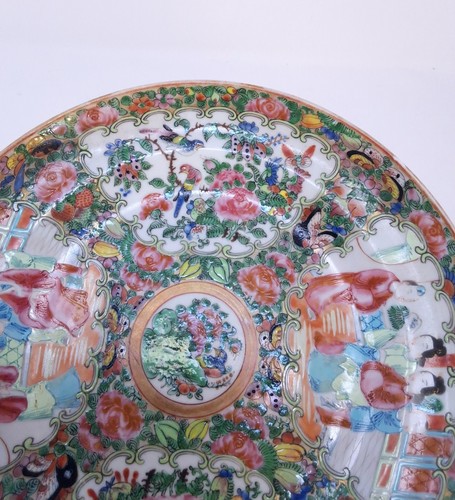 Vtg 9.5" Chinese Canton Rose Medallion Handpainted Porcelain Plate Exceptional - Picture 14 of 19