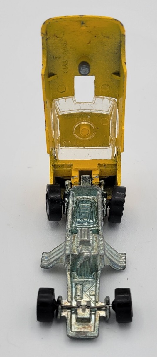 Picture 4 of 5