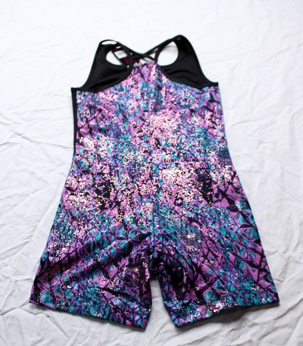 Rainbeau Moves Girls' Asymmetrical Serpent Print Tank Biketard MP9 Purple Medium - Picture 3 of 3