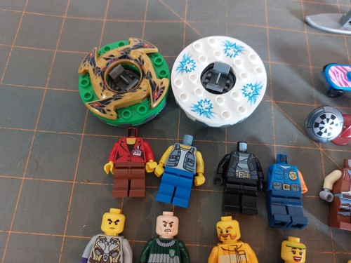 LEGO Minifigures Lot Variety City Workers Mixed Mismatched Ninjago - Picture 9 of 9